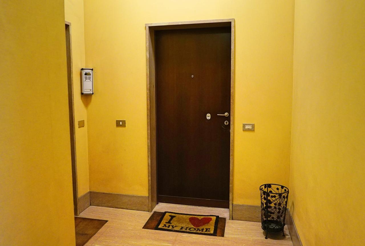 Duomo Apartment Milano Exterior foto