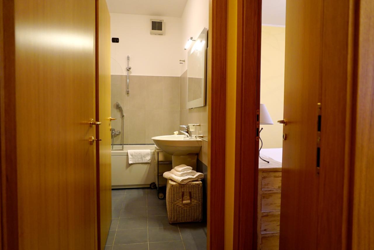 Duomo Apartment Milano Exterior foto